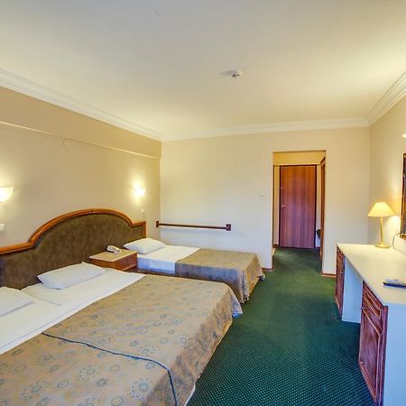 La Santa Maria Hotel Kusadası Extérieur photo