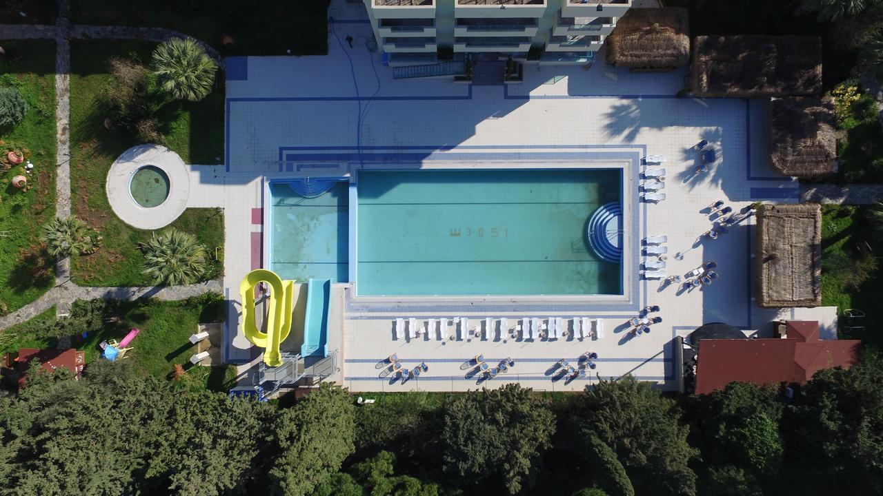 La Santa Maria Hotel Kusadası Extérieur photo
