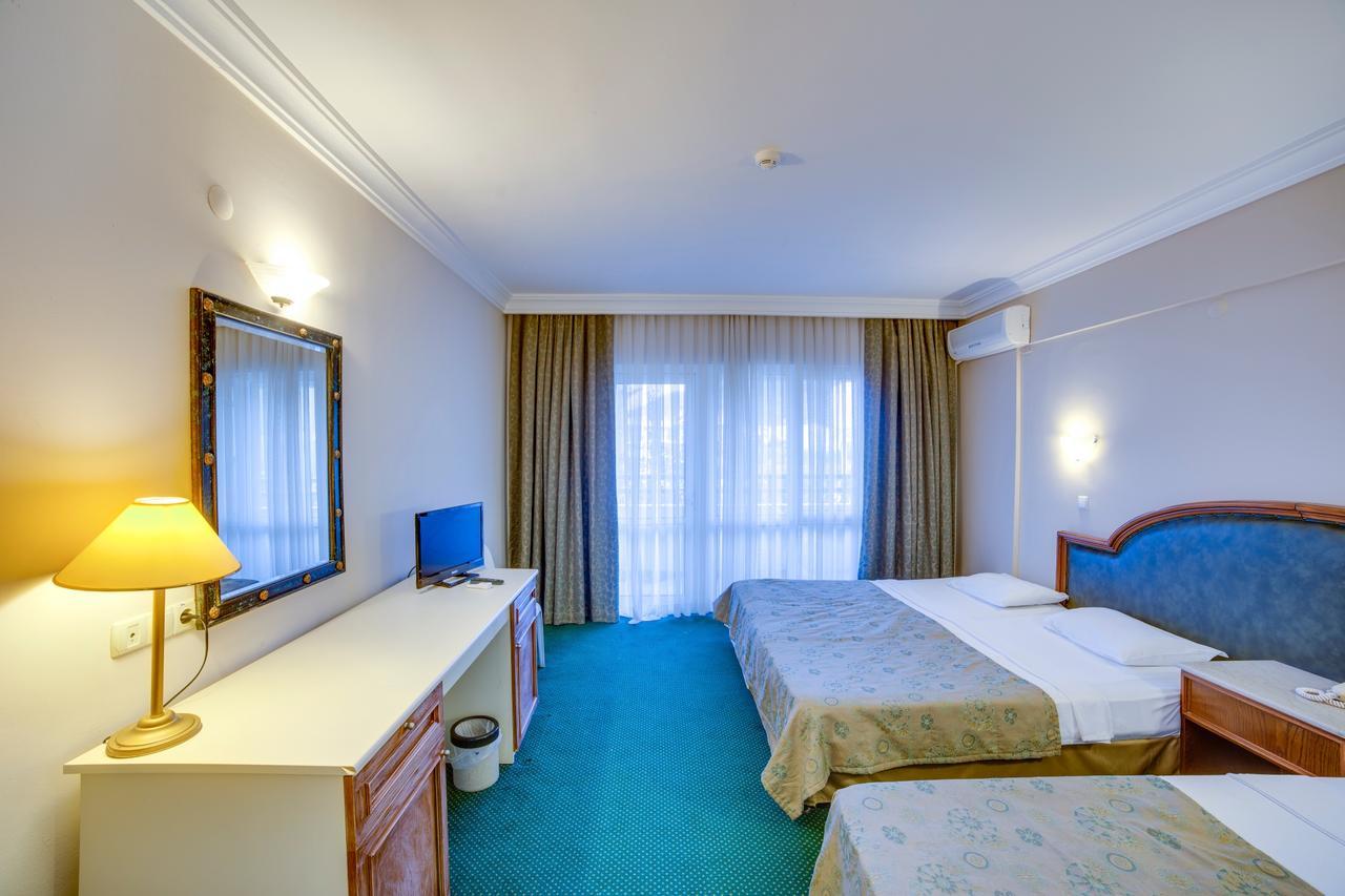 La Santa Maria Hotel Kusadası Extérieur photo