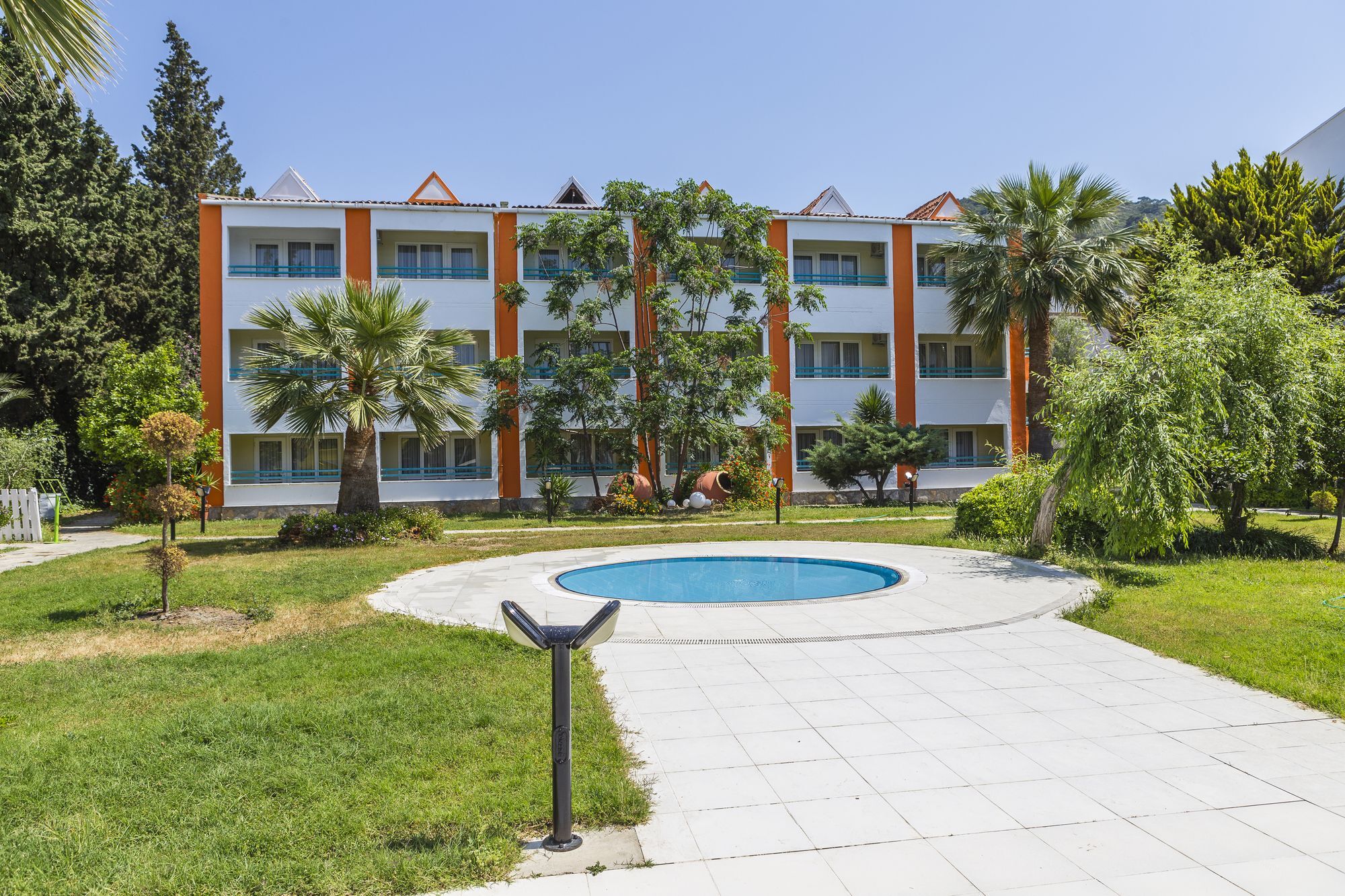 La Santa Maria Hotel Kusadası Extérieur photo